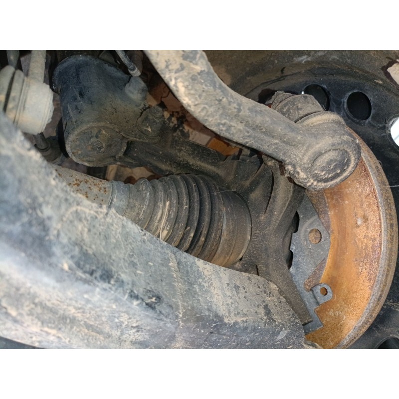 Recambio de mangueta delantera derecha para renault clio iv (bh_) 1.5 dci 75 referencia OEM IAM   