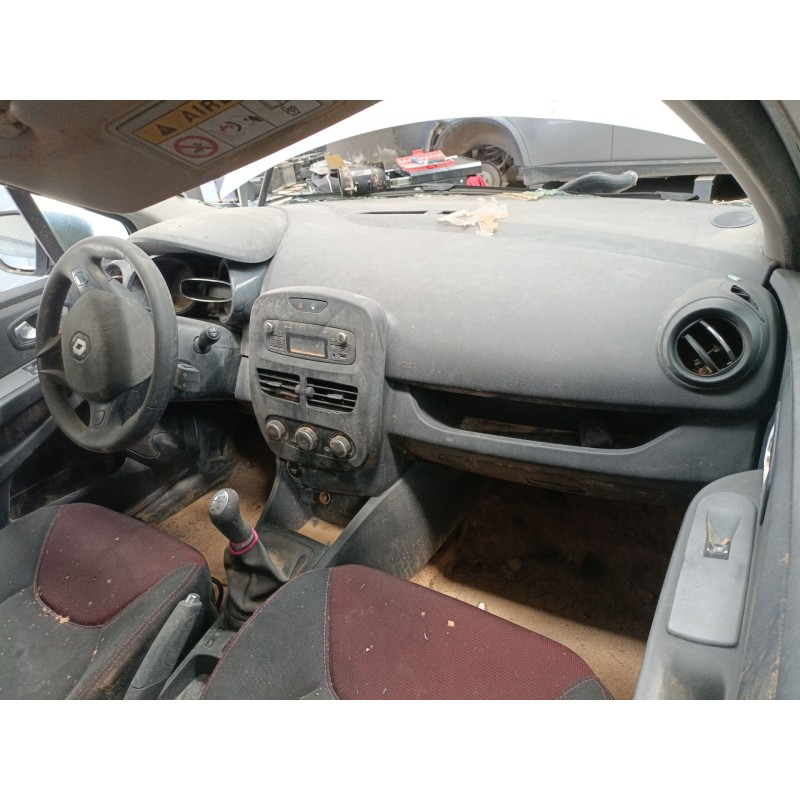 Recambio de salpicadero para renault clio iv (bh_) 1.5 dci 75 referencia OEM IAM   