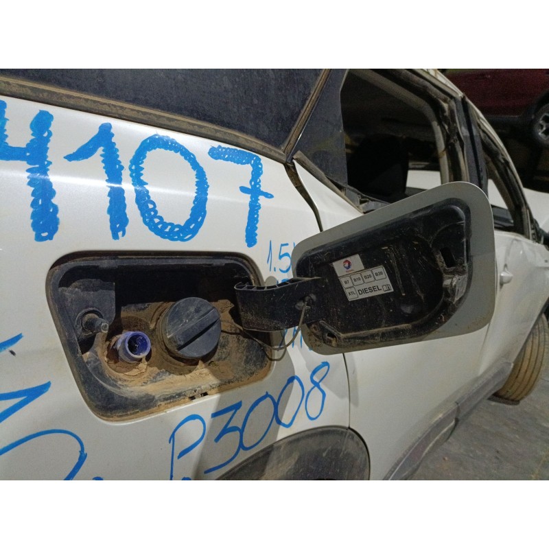 Recambio de tapa exterior combustible para peugeot 3008 ii suv (mc_, mr_, mj_, m4_) 1.5 bluehdi 130 referencia OEM IAM   