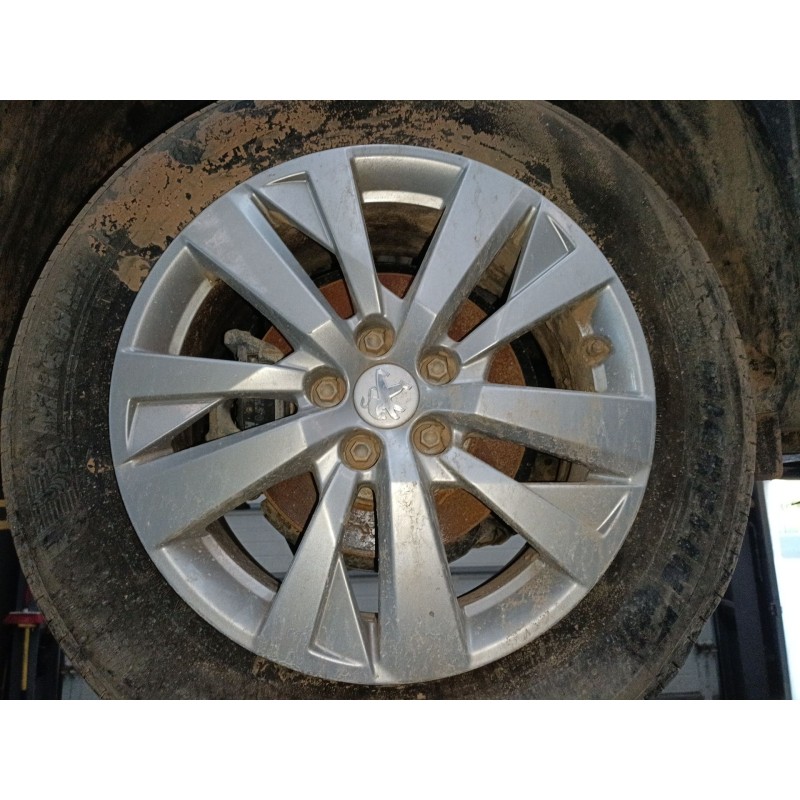 Recambio de llanta para peugeot 3008 ii suv (mc_, mr_, mj_, m4_) 1.5 bluehdi 130 referencia OEM IAM 215/65/17  