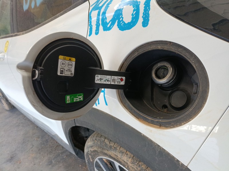 Recambio de tapa exterior combustible para ford puma (j2k, cf7) 1.0 ecoboost mhev referencia OEM IAM   