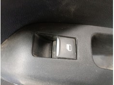 MANDO ELEVALUNAS DELANTERO DERECHO 