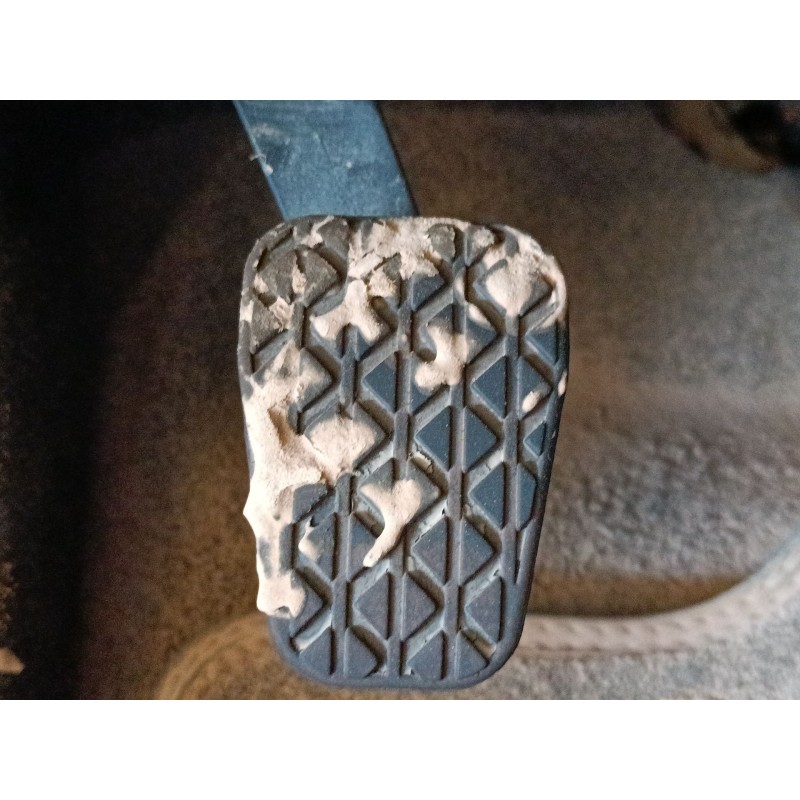 Recambio de pedal embrague para ford puma (j2k, cf7) 1.0 ecoboost mhev referencia OEM IAM   