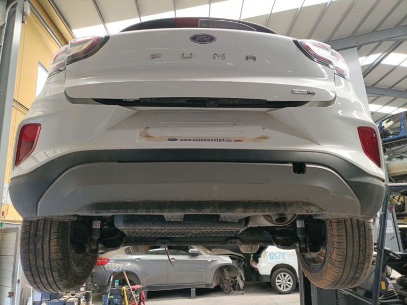Recambio de paragolpes trasero para ford puma (j2k, cf7) 1.0 ecoboost mhev referencia OEM IAM   