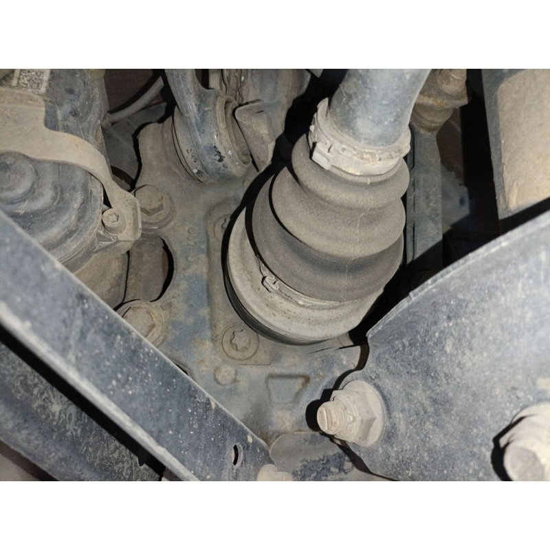 Recambio de mangueta trasera derecha para bmw x3 (f25) xdrive 20 d referencia OEM IAM   