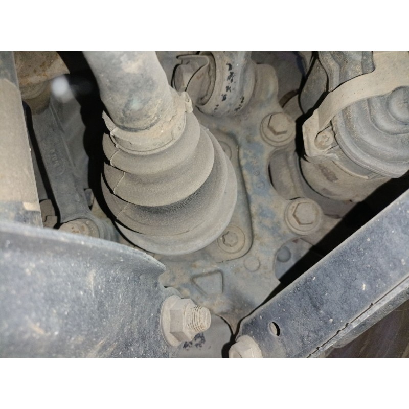 Recambio de mangueta trasera izquierda para bmw x3 (f25) xdrive 20 d referencia OEM IAM   