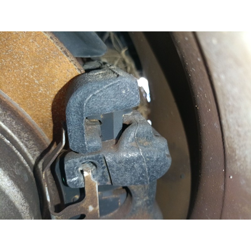 Recambio de pinza freno trasera derecha para bmw 1 (f20) 118 d referencia OEM IAM   