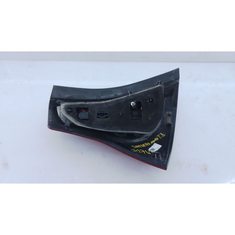 Recambio de piloto trasero derecho para dacia sandero laureate referencia OEM IAM   