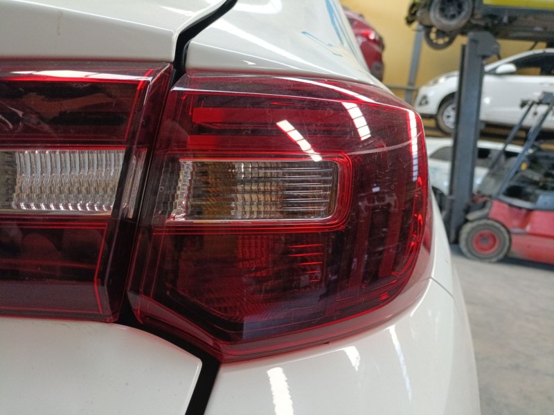 Recambio de piloto trasero derecho para opel grandland / grandland x (a18, p1uo) 1.5 turbo d (75) referencia OEM IAM   