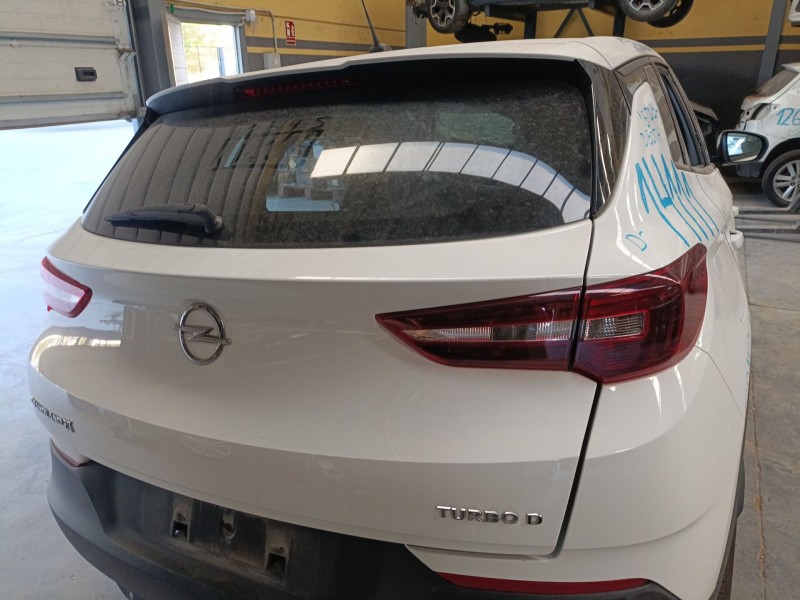 Recambio de porton trasero para opel grandland / grandland x (a18, p1uo) 1.5 turbo d (75) referencia OEM IAM   