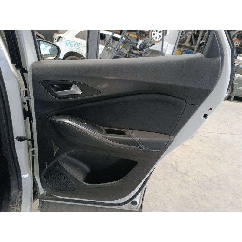Recambio de guarnecido puerta trasera derecha para opel grandland / grandland x (a18, p1uo) 1.5 turbo d (75) referencia OEM IAM 