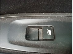 MANDO ELEVALUNAS DELANTERO DERECHO 