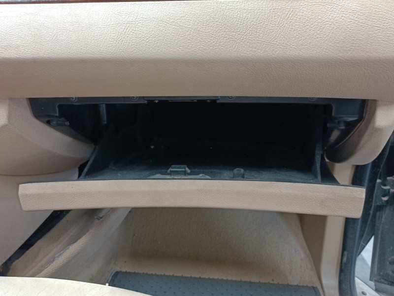 Recambio de guantera para bmw x5 (e53) 3.0 d referencia OEM IAM   