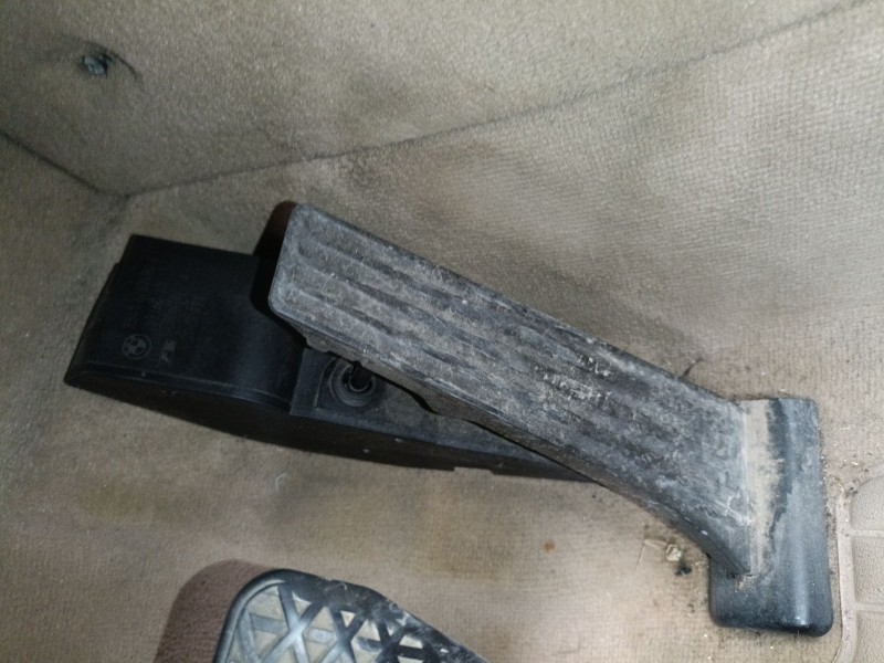Recambio de pedal acelerador para bmw x5 (e53) 3.0 d referencia OEM IAM   