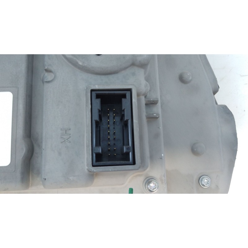 Recambio de cuadro instrumentos para skoda octavia iv nx3 vrs 2.0 tsi referencia OEM IAM 5E3920770E  