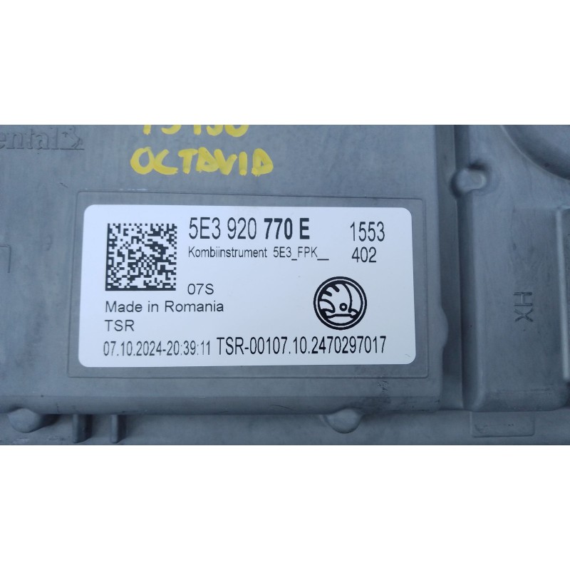 Recambio de cuadro instrumentos para skoda octavia nx3 referencia OEM IAM 5E3920770E  