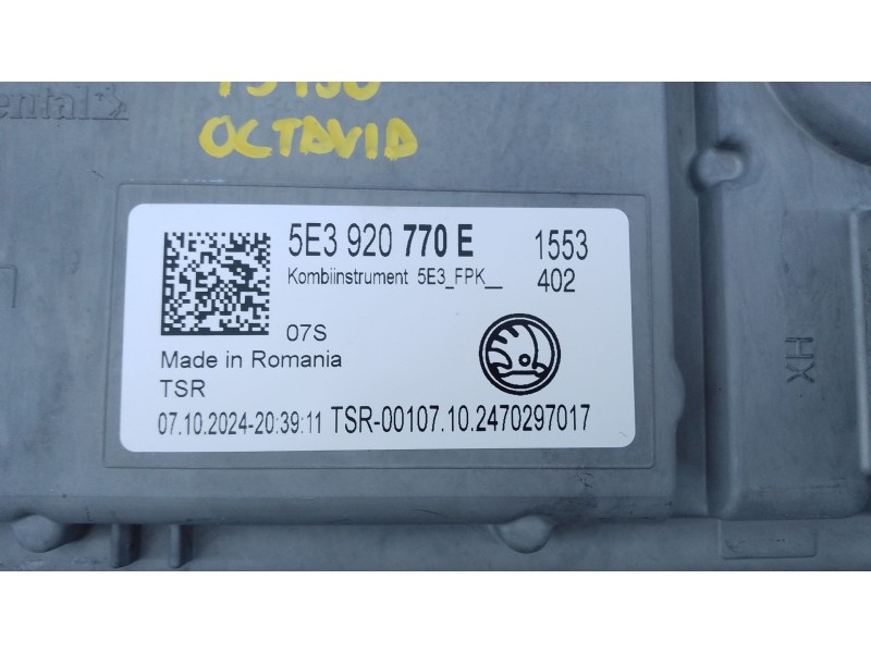 Recambio de cuadro instrumentos para skoda octavia nx3 referencia OEM IAM 5E3920770E  