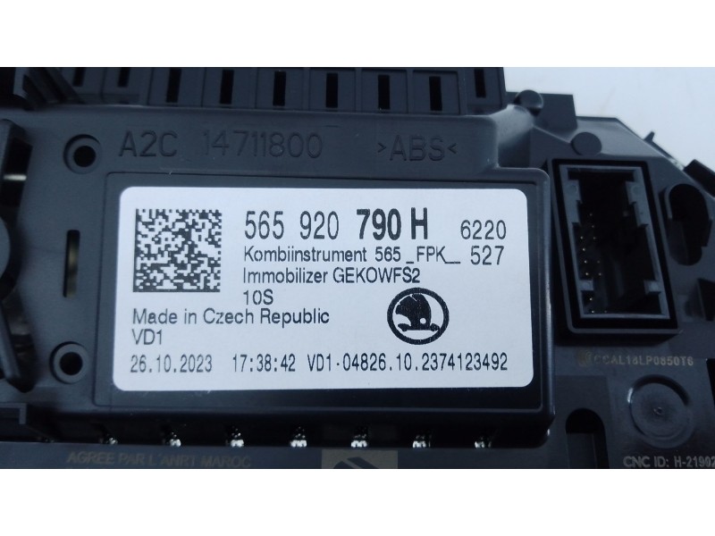 Recambio de cuadro instrumentos para skoda kodiaq i (ns6, ns7, nv7) 2.0 tdi referencia OEM IAM 565920790H  