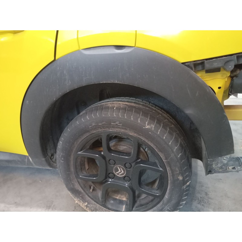 Recambio de aletin trasero izquierdo para citroën c4 cactus 1.2 vti 82 referencia OEM IAM   
