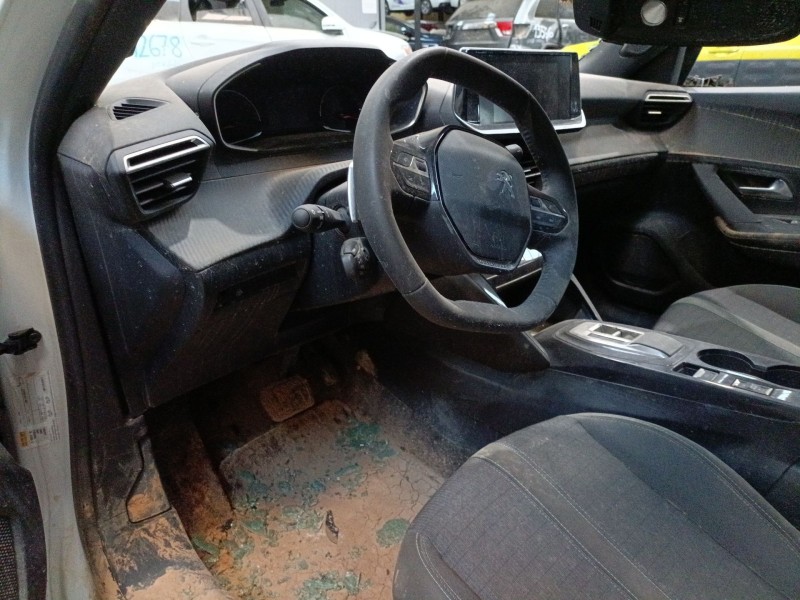 peugeot 2008 ii (ud_, us_, uy_, uj_, ur_, uc_) del año 2023