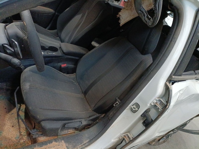 peugeot 2008 ii (ud_, us_, uy_, uj_, ur_, uc_) del año 2023