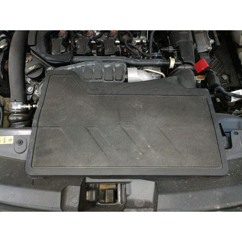 Recambio de tapa motor para peugeot 2008 ii (ud_, us_, uy_, uj_, ur_, uc_) 1.2 puretech 130 referencia OEM IAM   
