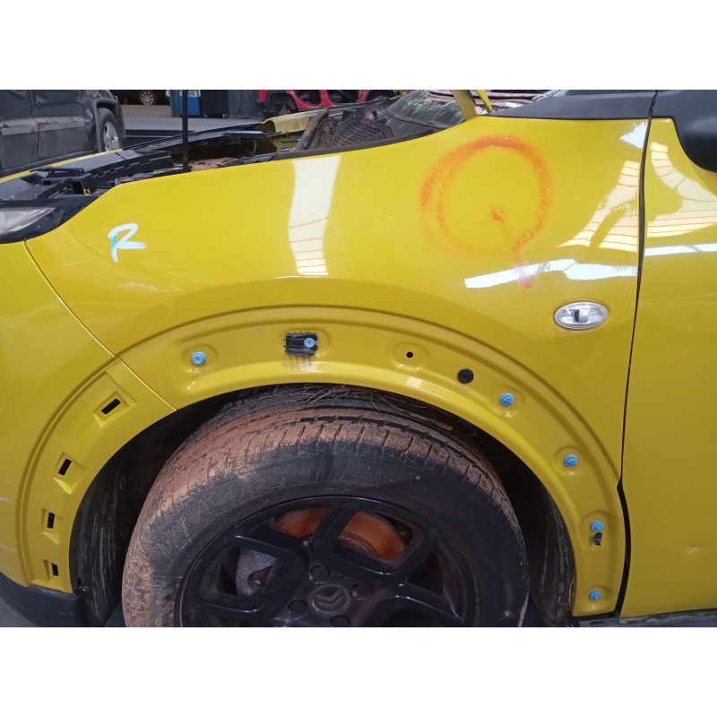 Recambio de aleta delantera izquierda para citroën c4 cactus 1.2 vti 82 referencia OEM IAM   