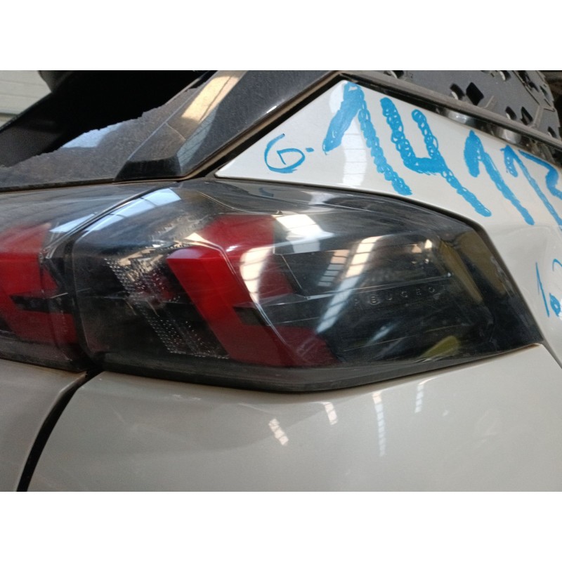 Recambio de piloto trasero derecho para peugeot 2008 ii (ud_, us_, uy_, uj_, ur_, uc_) 1.2 puretech 130 referencia OEM IAM   