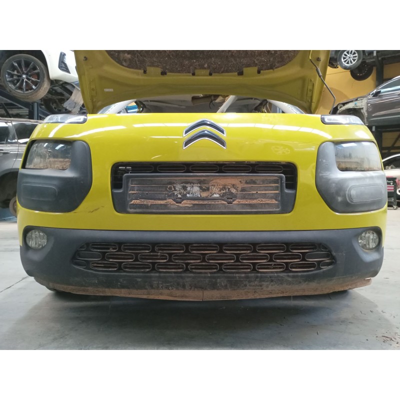 Recambio de paragolpes delantero para citroën c4 cactus 1.2 vti 82 referencia OEM IAM   
