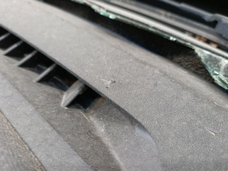 Recambio de salpicadero para peugeot 2008 ii (ud_, us_, uy_, uj_, ur_, uc_) 1.2 puretech 130 referencia OEM IAM   