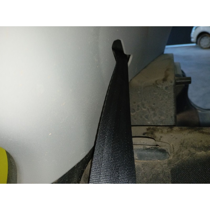 Recambio de cinturon seguridad trasero derecho para citroën c4 cactus 1.2 vti 82 referencia OEM IAM   