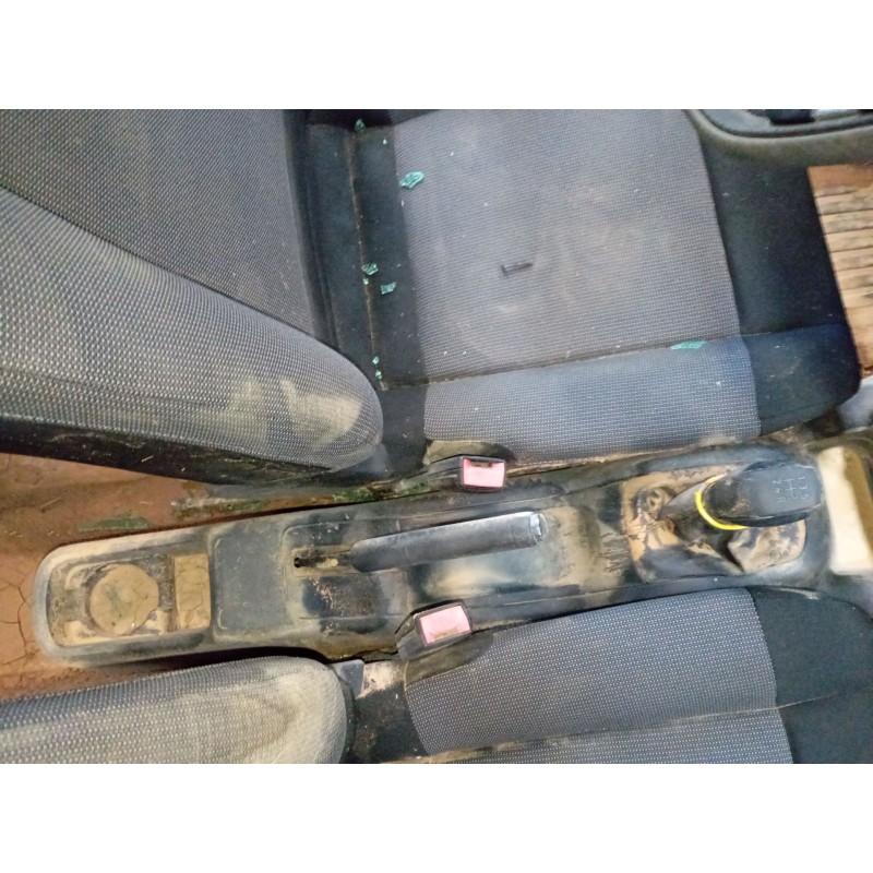 Recambio de consola central para citroën c4 cactus 1.2 vti 82 referencia OEM IAM   