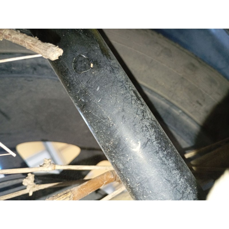 Recambio de amortiguador trasero izquierdo para citroën c4 cactus 1.2 vti 82 referencia OEM IAM   