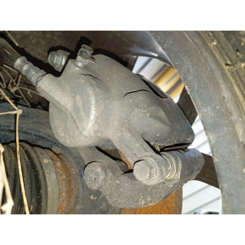 Recambio de pinza freno delantera izquierda para citroën c4 cactus 1.2 vti 82 referencia OEM IAM   