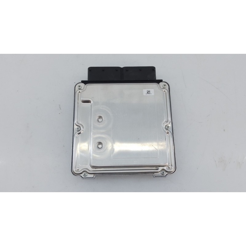 Recambio de centralita motor uce para skoda karoq 2.0 tdi nu7 referencia OEM IAM 05L907309M 0281039639 