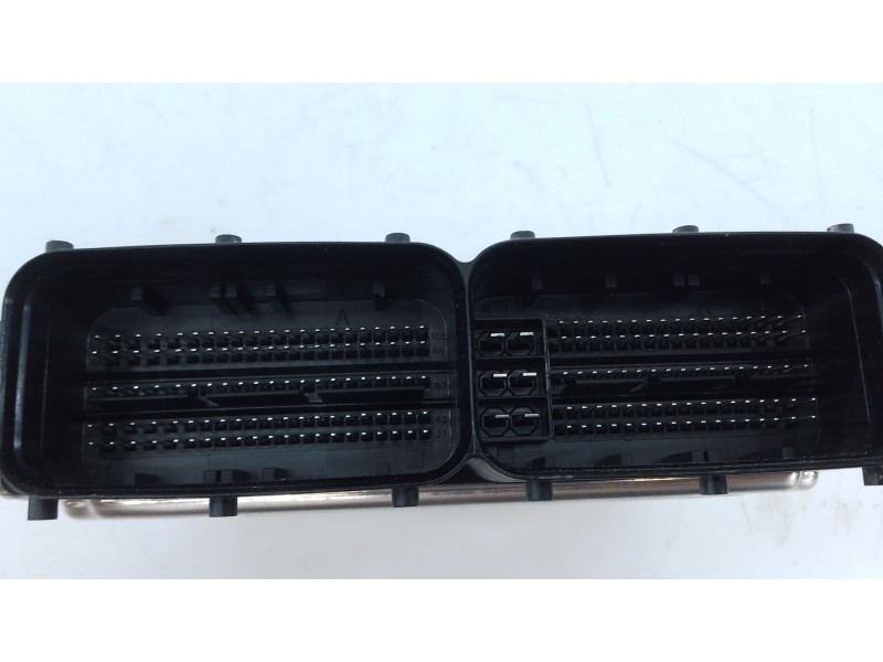 Recambio de centralita motor uce para volkswagen crafter caja/chasis (sz_) 2.0 tdi rwd referencia OEM IAM 05L907309AH 0281040142