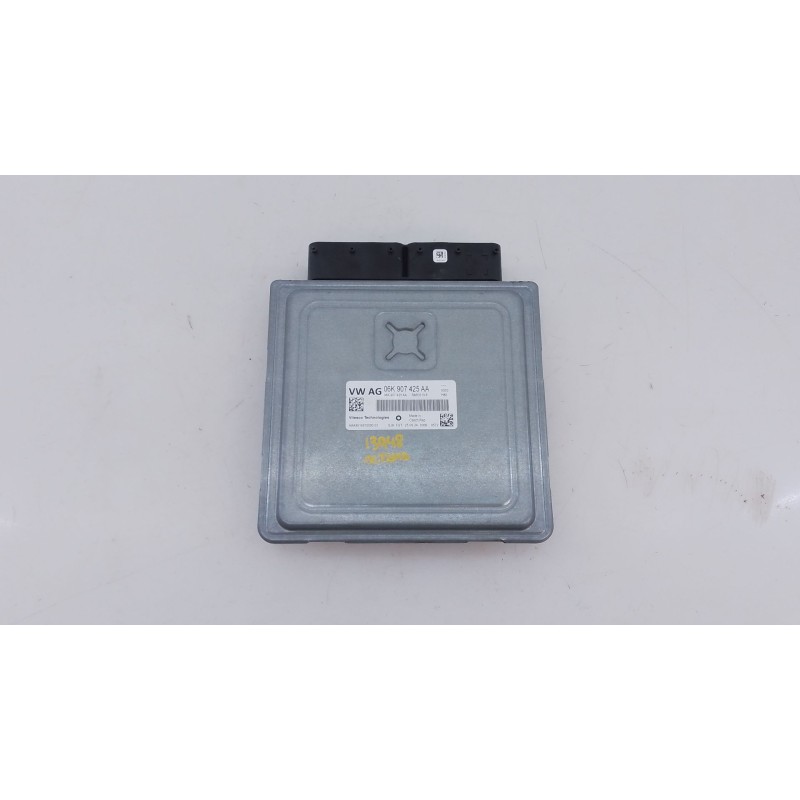 Recambio de centralita motor uce para skoda octavia iv nx3 vrs 2.0 tsi referencia OEM IAM 06K907425AA  
