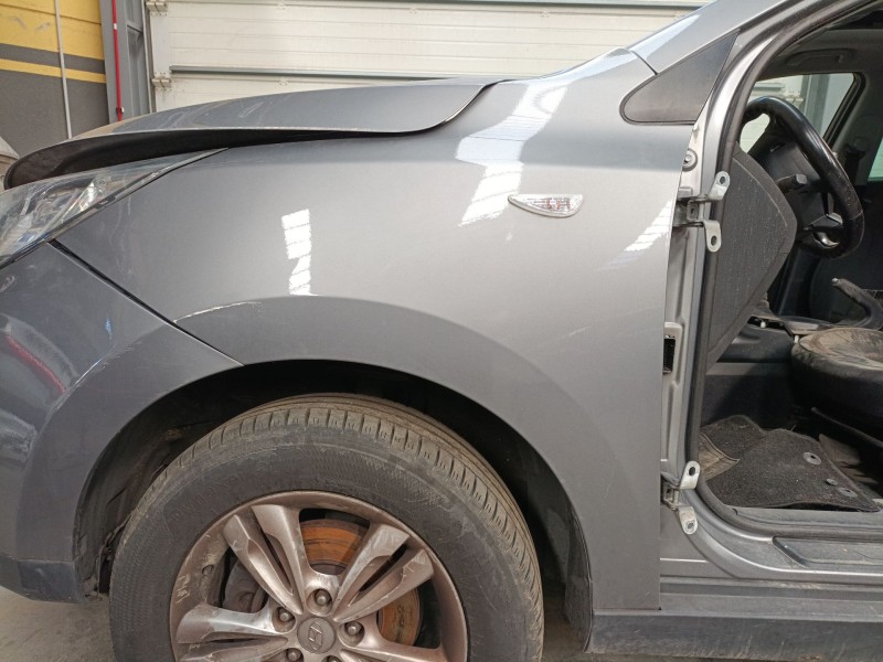 Recambio de aleta delantera izquierda para hyundai ix35 (lm, el, elh) 1.7 crdi referencia OEM IAM   
