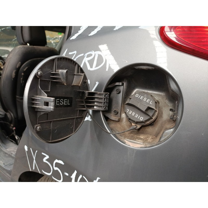 Recambio de tapa exterior combustible para hyundai ix35 (lm, el, elh) 1.7 crdi referencia OEM IAM   