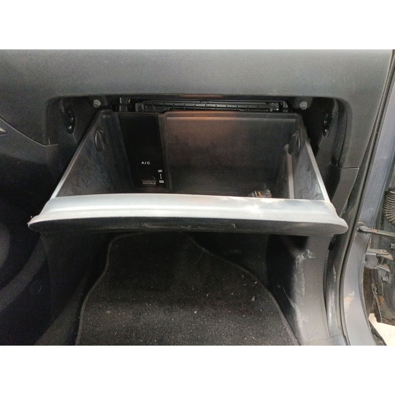 Recambio de guantera para hyundai ix35 (lm, el, elh) 1.7 crdi referencia OEM IAM   