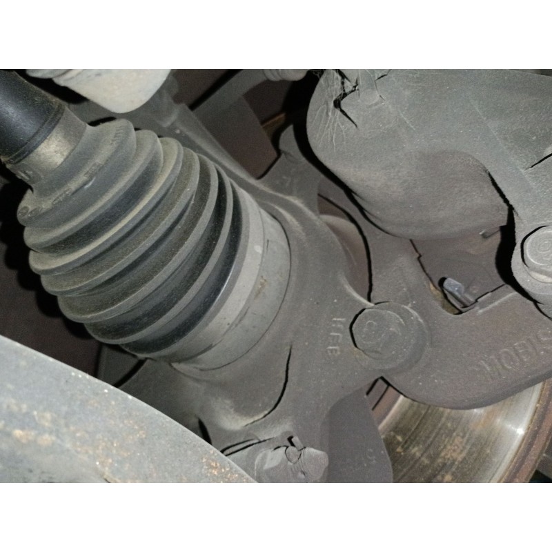 Recambio de mangueta delantera izquierda para hyundai ix35 (lm, el, elh) 1.7 crdi referencia OEM IAM   