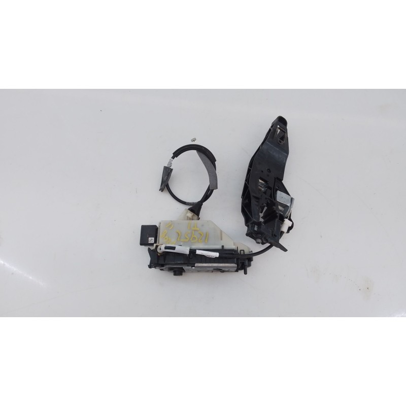 Recambio de cerradura puerta trasera izquierda para peugeot 208 i (ca_, cc_) 1.5 bluehdi 100 referencia OEM IAM   