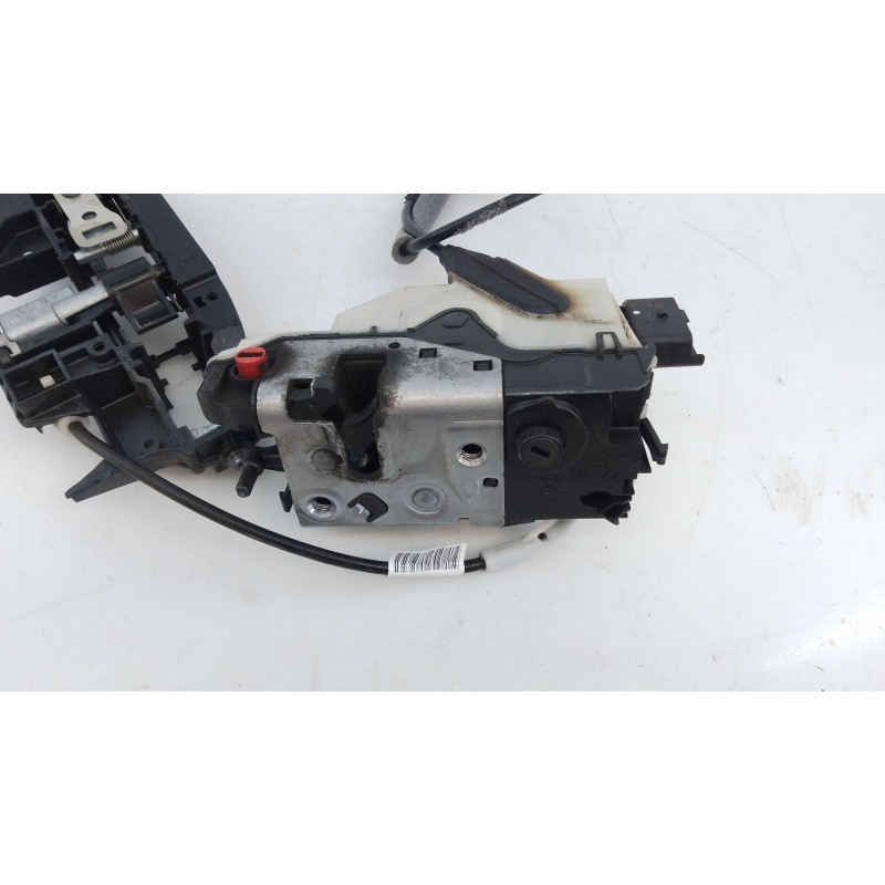 Recambio de cerradura puerta trasera izquierda para peugeot 208 i (ca_, cc_) 1.5 bluehdi 100 referencia OEM IAM   