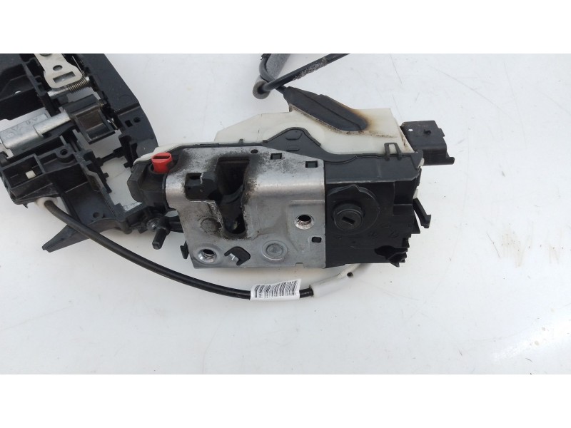 Recambio de cerradura puerta trasera izquierda para peugeot 208 i (ca_, cc_) 1.5 bluehdi 100 referencia OEM IAM   