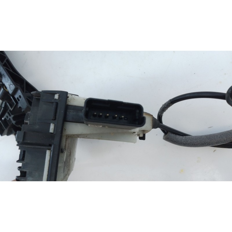 Recambio de cerradura puerta trasera izquierda para peugeot 208 i (ca_, cc_) 1.5 bluehdi 100 referencia OEM IAM   
