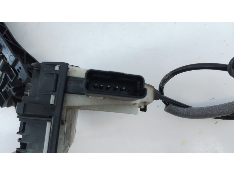 Recambio de cerradura puerta trasera izquierda para peugeot 208 i (ca_, cc_) 1.5 bluehdi 100 referencia OEM IAM   