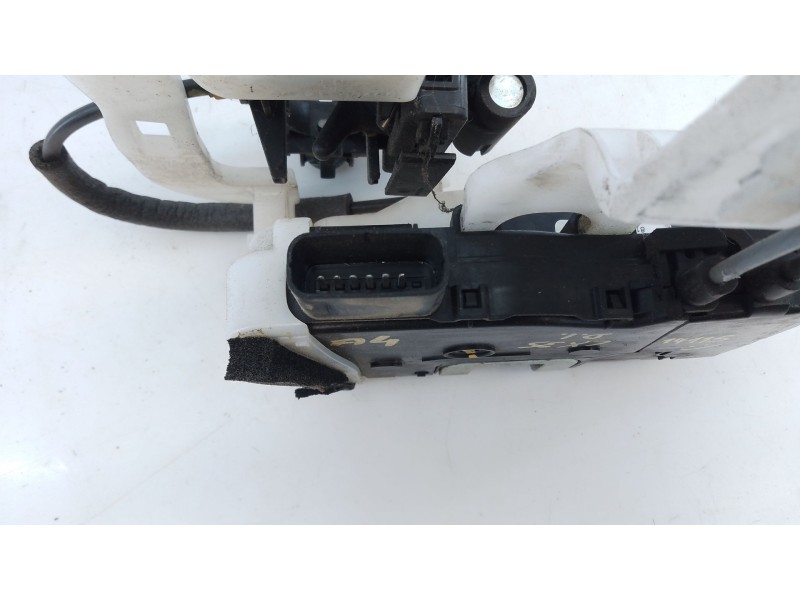 Recambio de cerradura puerta delantera izquierda para hyundai ix35 (lm, el, elh) 1.7 crdi referencia OEM IAM 813102Y000HCZ  