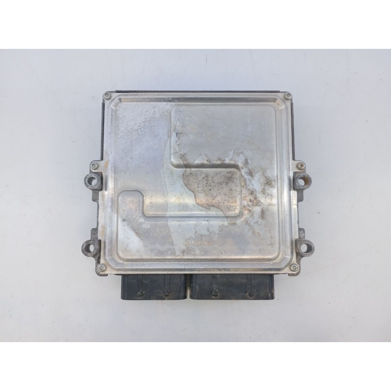 Recambio de centralita motor uce para opel corsa f (p2jo) 1.2 (68) referencia OEM IAM 9833609880 A3C0320410001 