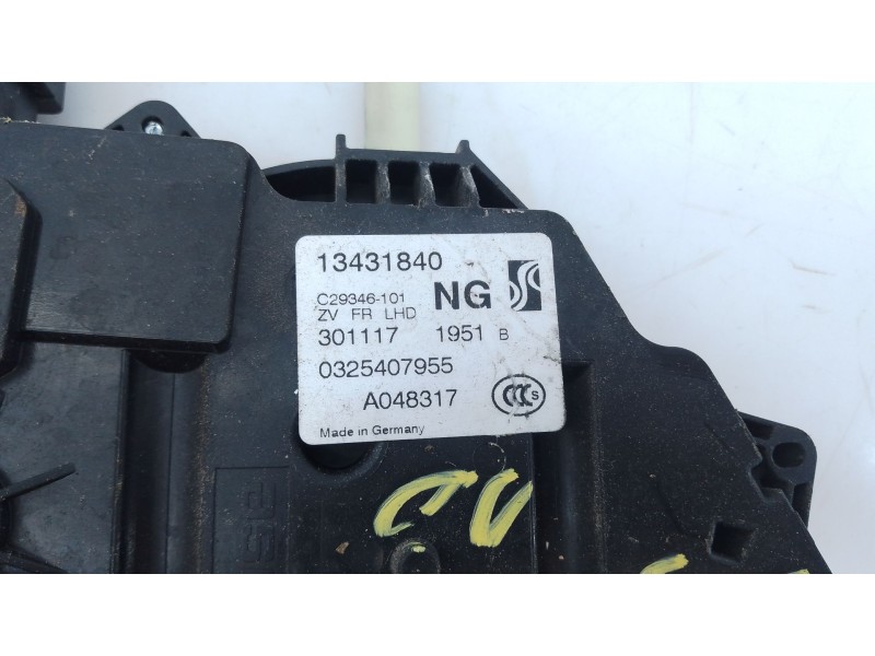 Recambio de cerradura puerta delantera derecha para opel corsa e (x15) 1.3 cdti (08, 68) referencia OEM IAM   