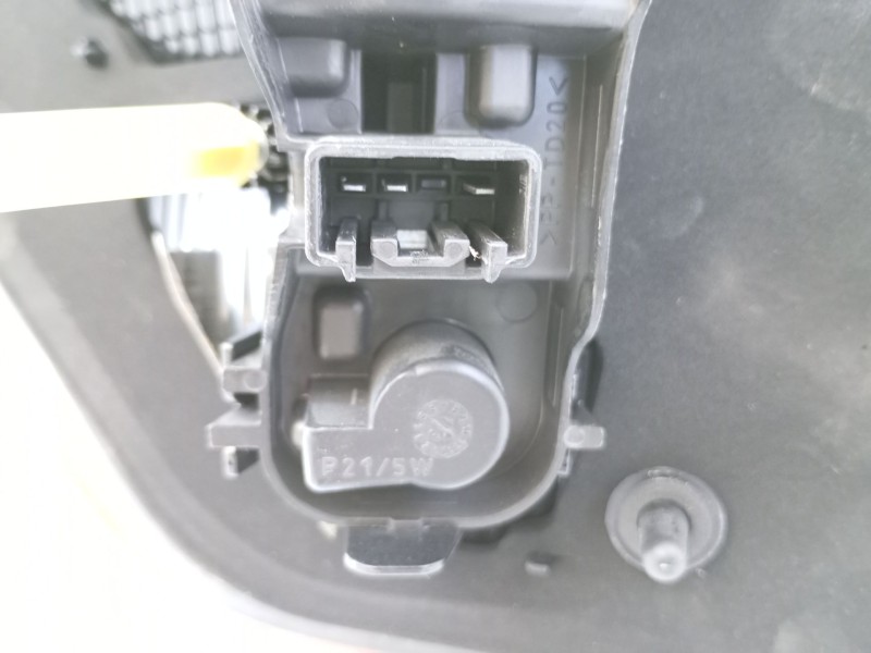 Recambio de piloto trasero izquierdo porton para ford c-max ii (dxa/cb7, dxa/ceu) 1.6 tdci referencia OEM IAM   